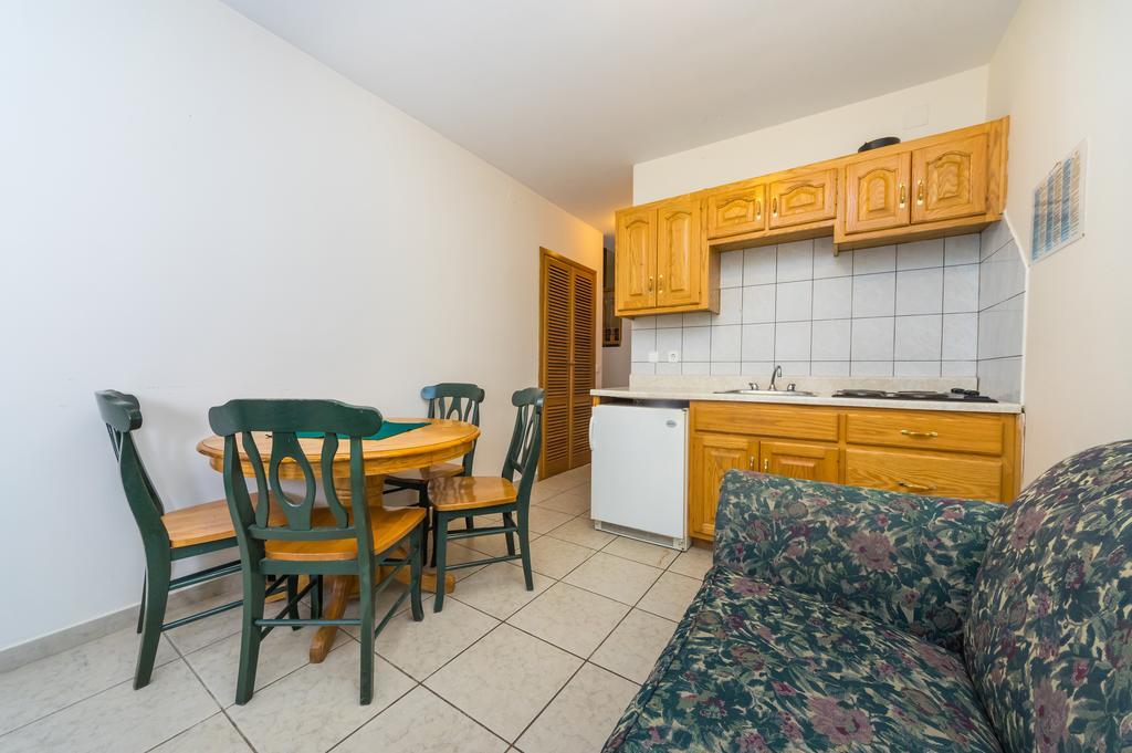 Guest House Golden Shell 1 Murter Zimmer foto